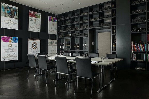 Baron Philippe de Rothschild Lounge
